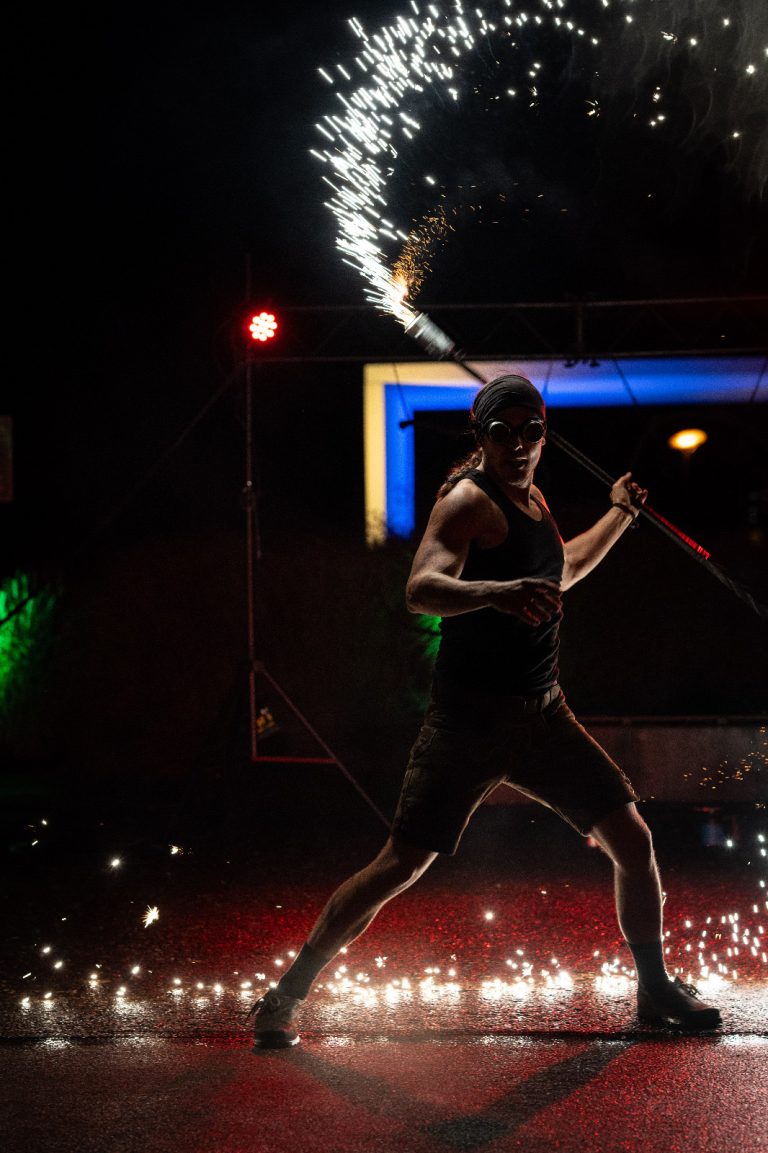 Feuershow / Feuerkünstler – Feuershow, Feuerspucker-Schlucker, LED-Künstler Pyroshow | Foto 4