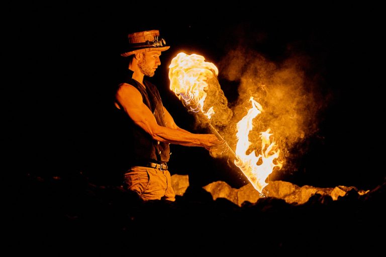 Feuershow / Feuerkünstler – Feuershow, Feuerspucker-Schlucker, LED-Künstler Pyroshow | Foto 7