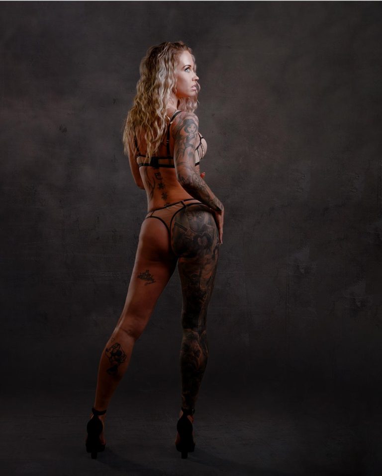 Leeo – Topless, Stripshow, Show Tanz, Bar Animation, ApreSki, Model für Musikvideodreh | Foto 5